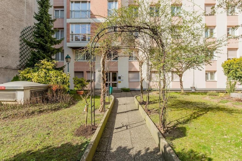 Plume - Joli Appt Refait A Neuf Apartment Strasbourg Exterior photo